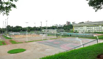 Secretaria de Esportes suspende uso de quadras em Maringá 