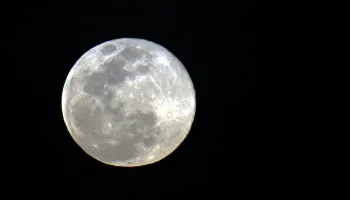 Julho terá conjunções lunares, chuva de meteoros e Lua dos Cervos 