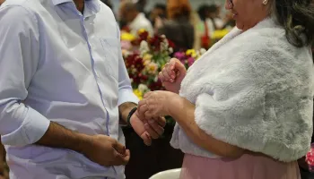 Provopar inicia campanha de arrecadaçao de trajes para o casamento comunitário nesta segunda (17) 