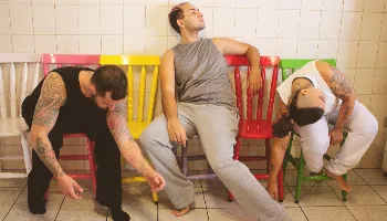Companhia de dança realiza espetáculos em quatro casas de Maringá 