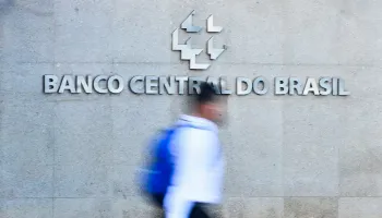 Mercado financeiro prevê inflação de 4,22% para 2024 Mercado financeiro prevê inflação de 4,22% para 2024