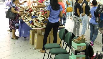 Comércio funcionará em horário especial neste mês de maio Comércio funcionará em horário especial neste mês de maio