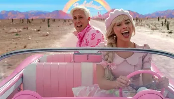‘Barbie’ é um fenômeno e o filme perfeito para levar o público de volta aos cinemas 