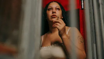 Curta-metragem ‘Enluarada’ estreia em Maringá com sessões gratuitas 