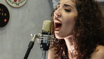 Agenda cultural em Maringá neste final de semana tem teatro, show, festas e Feira da Canção 