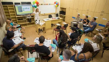Instituto de Línguas da UEM abre inscrições para o Clube de Conversação em Inglês 