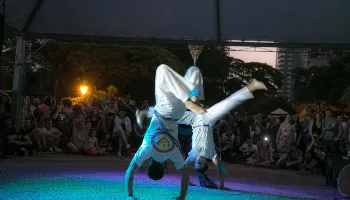 Semana cultural em Maringá oferece sessão de cinema, apresentações de teatro e capoeira 