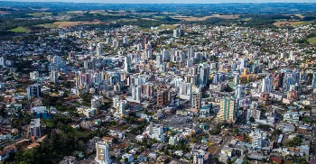 Prefeitura de Pato Branco abre concurso com salários de até R$ 4,1 mil 