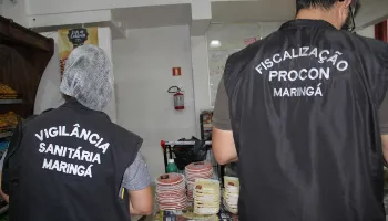 Procon apreende 350 quilos de alimentos impróprios para consumo em mercado da zona norte de Maringá 