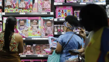 Intenção de consumo das famílias atinge estabilidade em outubro de 2021 Intenção de consumo das famílias atinge estabilidade em outubro de 2021