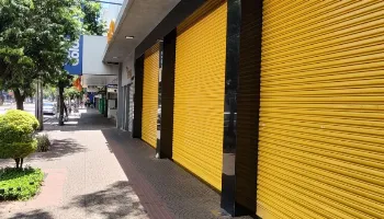Paixão nacional, dia de jogos do Brasil na Copa deixam as ruas de Maringá desertas Paixão nacional, dia de jogos do Brasil na Copa deixam as ruas de Maringá desertas