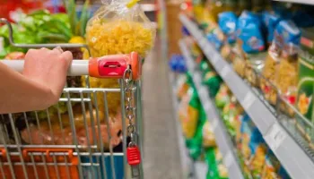 Governo do Paraná propõe reajuste e ampliação do auxílio-alimentação para servidores 