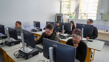 Matrículas para o segundo semestre da EJA estão abertas; saiba mais 