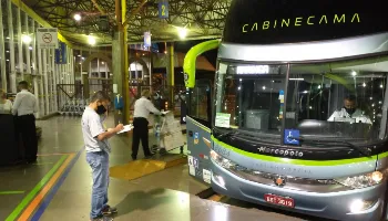 Projeto de lei propõe isenção ou desconto para idosos de baixa renda no transporte intermunicipal 