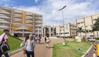 Cesumar completa 23 anos e anuncia mudança do nome da instituição. 