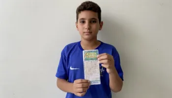 Sem jogar, garoto de 10 anos acerta os seis números da Mega da Virada 