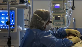Cartórios do Paraná registram redução de óbitos de idosos e aumento na faixa de 20 a 59 anos 