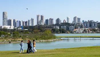 Novembro começa chuvoso, mas sol aparece com mais frequência na segunda quinzena, afirma Simepar 