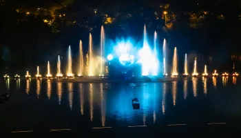 Confira a programação de apresentações do Show das Águas, agora em novo horário Confira a programação de apresentações do Show das Águas, agora em novo horário