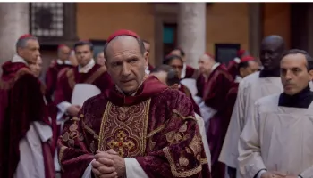 ‘Ameaça no Ar’, ‘Anora’, ‘Conclave’ e ‘Paddington 3’ estreiam nos cinemas de Maringá 