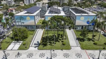 Prefeitura de Curitiba abre PSS com 243 vagas para níveis médio e superior 