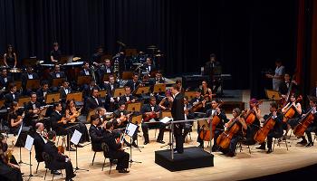 Orquestra Cesumar comemora oito anos com concerto no Luz Amor 