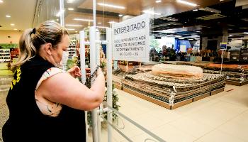 Havan é lacrada, multada e interditada por sete dias em Maringá 