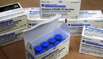 Maringá recebe mais de 25 mil doses destinadas à população com idade superior a 18 anos 