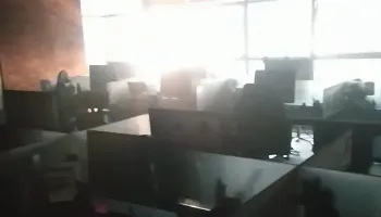 Prédio comercial do Avenida Center tem princípio de incêndio na manhã deste sábado (18) 