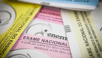 Candidatos aptos do Enem 2022 podem solicitar isenção de taxa a partir de segunda-feira (4) Candidatos aptos do Enem 2022 podem solicitar isenção de taxa a partir de segunda-feira (4)