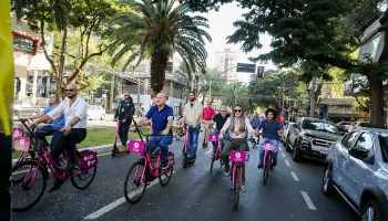 Sistema de compartilhamento de bicicletas e patinetes elétricos é lançado nesta quarta (3) 