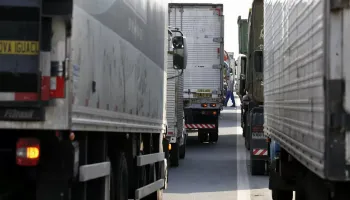 Brasil passa a ter novas regras para frete 