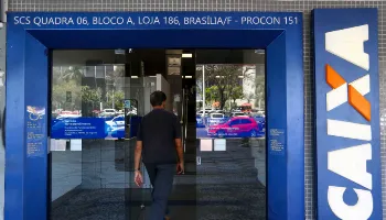 Abono salarial para nascidos em setembro e outubro é liberado pela Caixa 