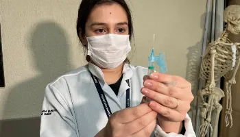 Sesa alerta sobre importância da vacinação contra coqueluche para conter aumento de casos 