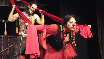 Cia Pedras se apresenta no Teatro Barracão nesta sexta-feira (2) 