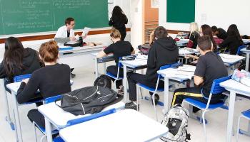 Distribuição de aulas da rede estadual começa dia 3 de fevereiro 