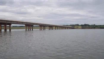 Ponte de Porecatu, na divisa entre Paraná e São Paulo, será interditada para reformas 