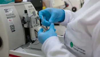 Cura do câncer de próstata pode chegar a até 98%, afirma Sociedade Brasileira de Urologia Cura do câncer de próstata pode chegar a até 98%, afirma Sociedade Brasileira de Urologia