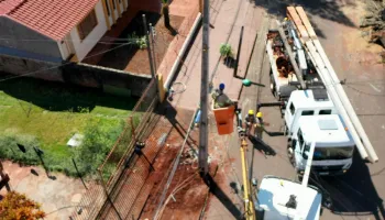 Em quinto dia de reparos, 870 unidades consumidoras seguem sem energia em Maringá 
