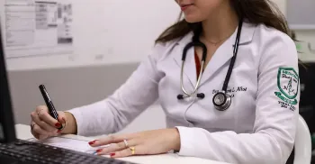 Secretaria de Saúde de Maringá vai contratar 43 novos médicos plantonistas 