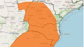 Inmet emite alerta de tempestade para o Paraná; ventos podem chegar a 100 km/h 