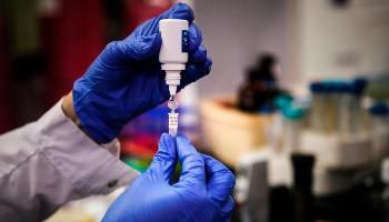 Brasil entra em aliança internacional por vacina contra Covid-19 