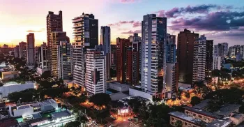 Como Maringá é vista pelos olhos de quem vem de fora? 