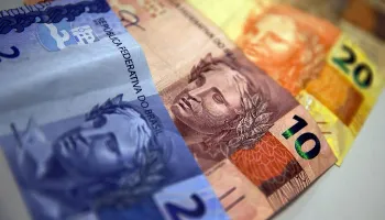 Economia cresce 1,04% em janeiro, afirma Banco Central Economia cresce 1,04% em janeiro, afirma Banco Central