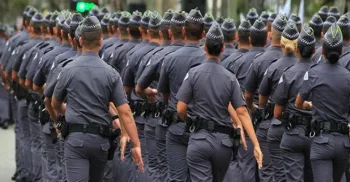 Polícia Militar abre duas mil vagas para soldados com salários de R$ 5,4 mil 