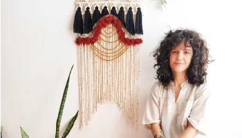 Artistas e artesãos da região de Maringá apresentam seus trabalhos no Hotel Deville 