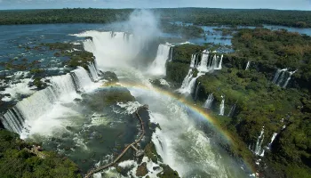 Paraná tem maior entrada de turistas para o mês de janeiro da história, com crescimento de 25,7% 