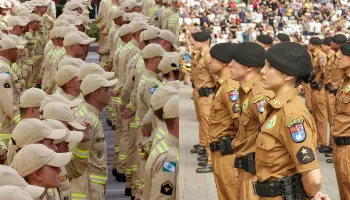 Governo do Paraná sanciona lei que permite retorno voluntário de PMs e Bombeiros inativos