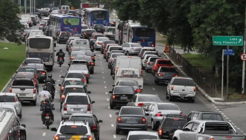 Novas regras para a carteira de motorista começam a valer nesta semana