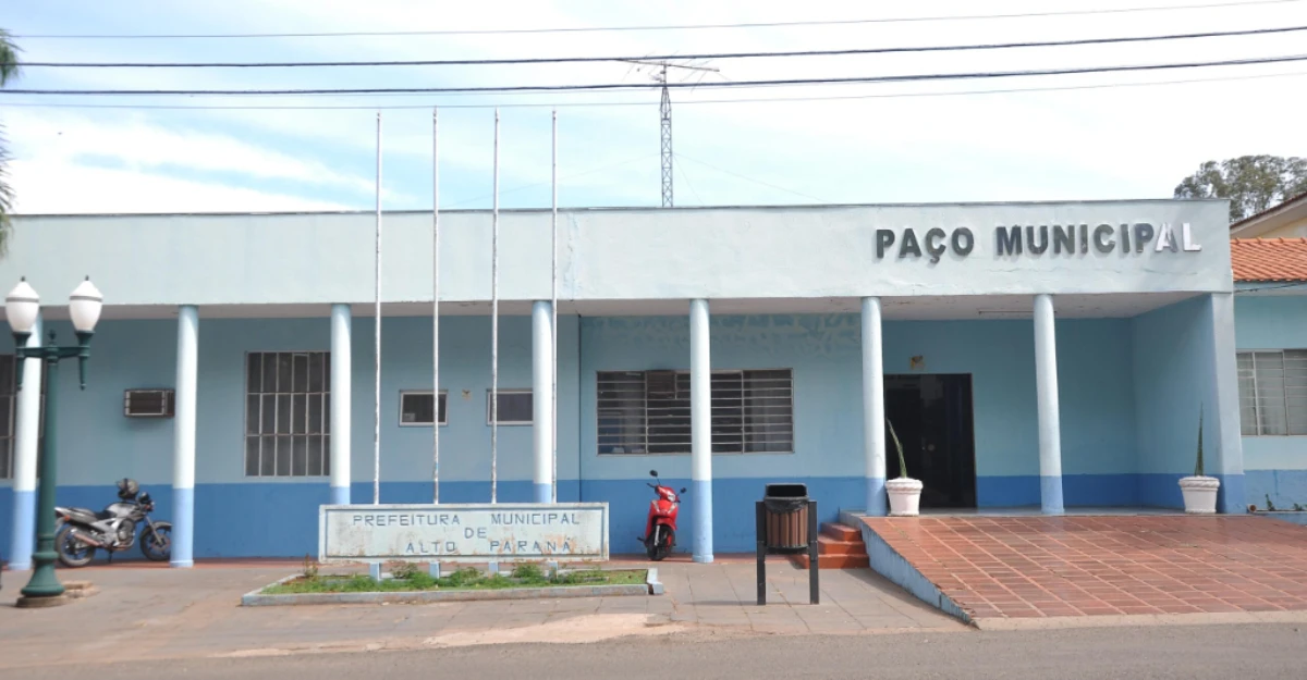 Prefeitura de Alto Paraná abre concurso com salários de até R$ 3,2 mil